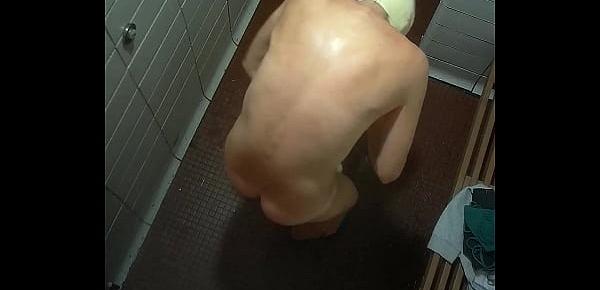  Hidden cam Pretty blonde shower nude pee